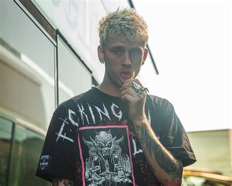 mgk (@machinegunkelly) • Instagram photos and videos